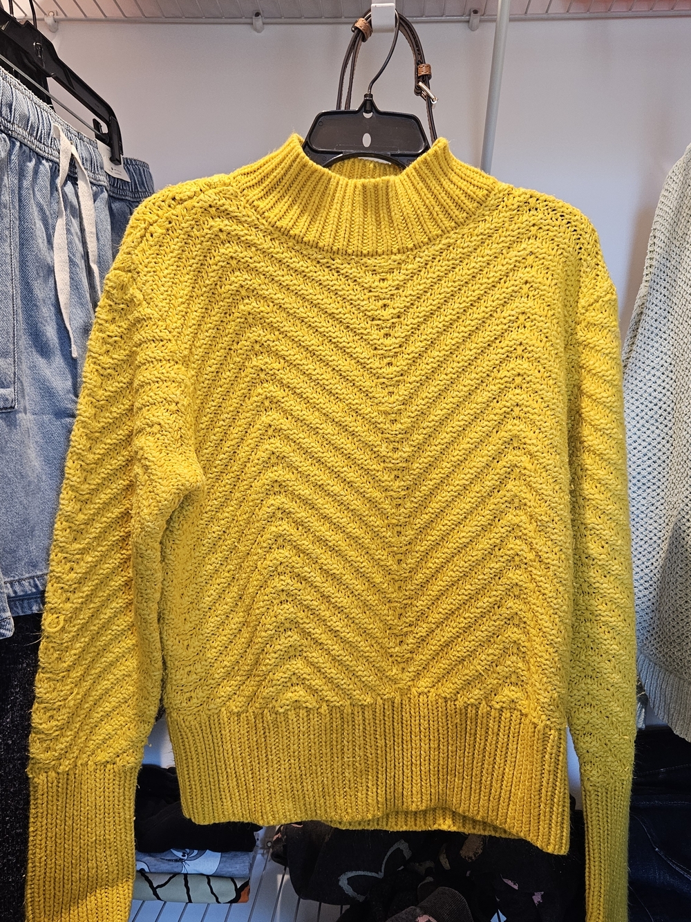 Worthington Yellow Chevron Knit Turtleneck Sweater